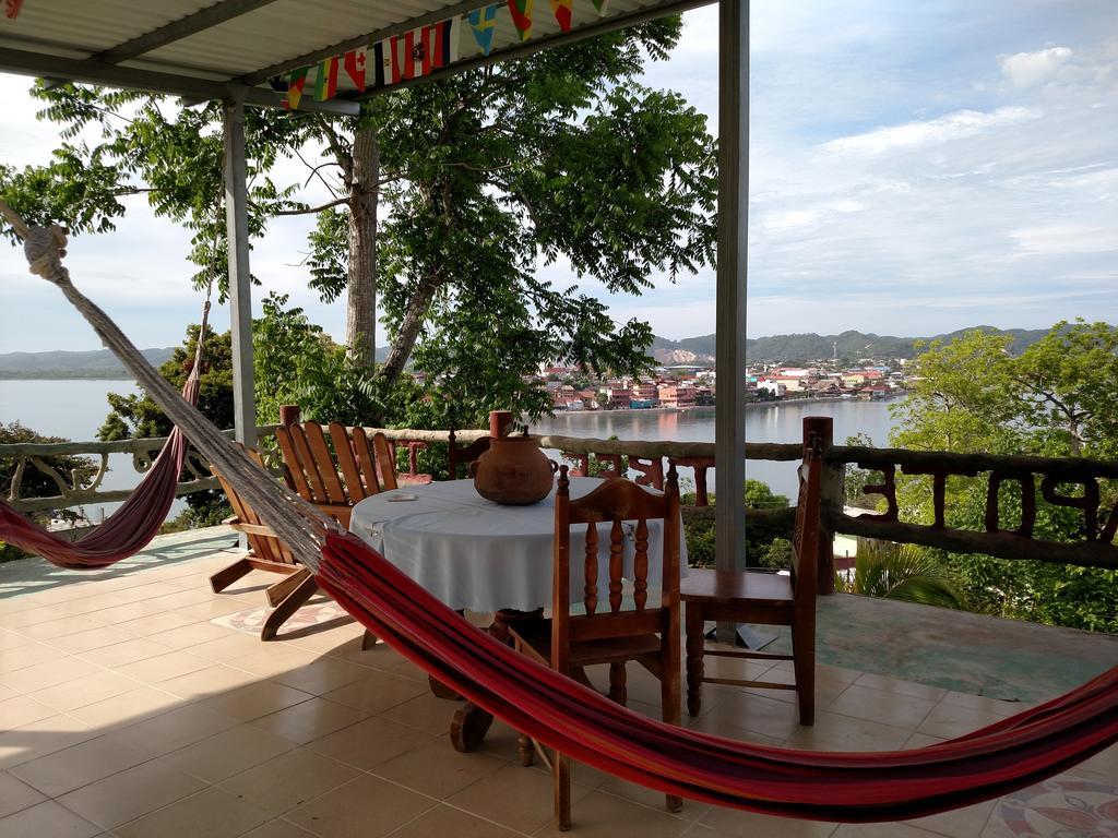 Zapote Tree Inn Flores Dış mekan fotoğraf